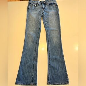 Abercrombie & Fitch Women Jeans Size 2R (26x33) Low Rise Flared Blue Denim